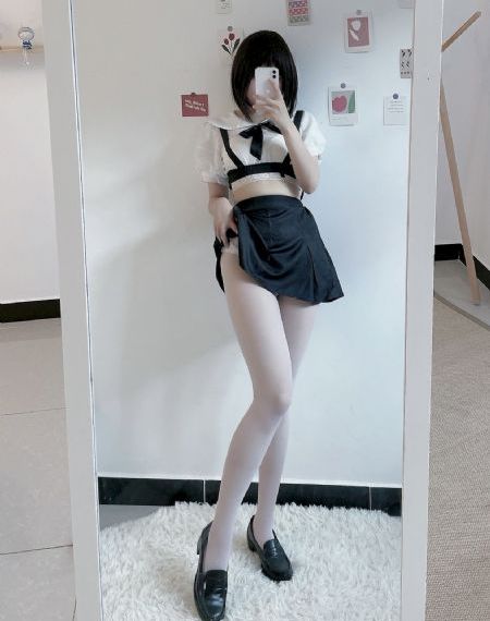 老男孩免费观看绯红女巫