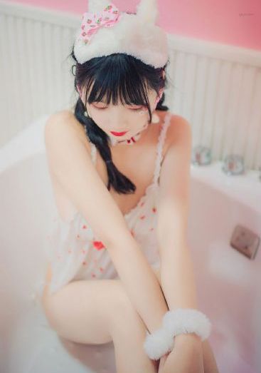 毛林林