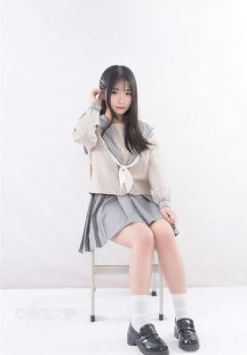 举头望明月低头思故乡